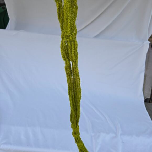 Vintage Yarn Macrame Green Beads Pot Plant Holder Hanger 38" for 10" to 12" Pots - Picture 7 of 8